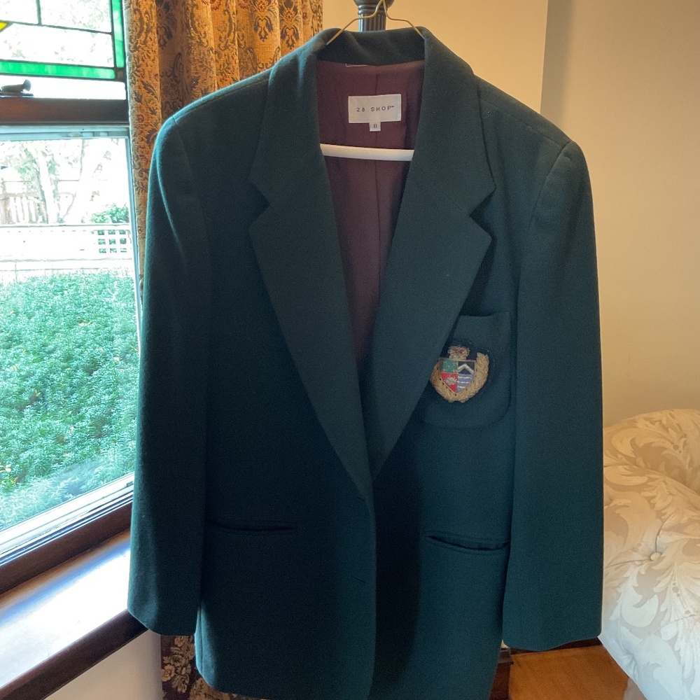 28 Shop Blazer with pocket crest